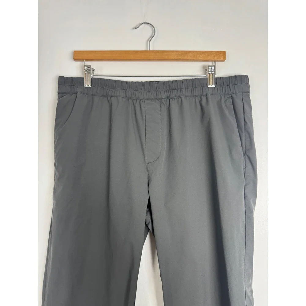 Athleisure Banana Republic Mens L Slim Fit Joggers Gray Performance‎ Tech Pants